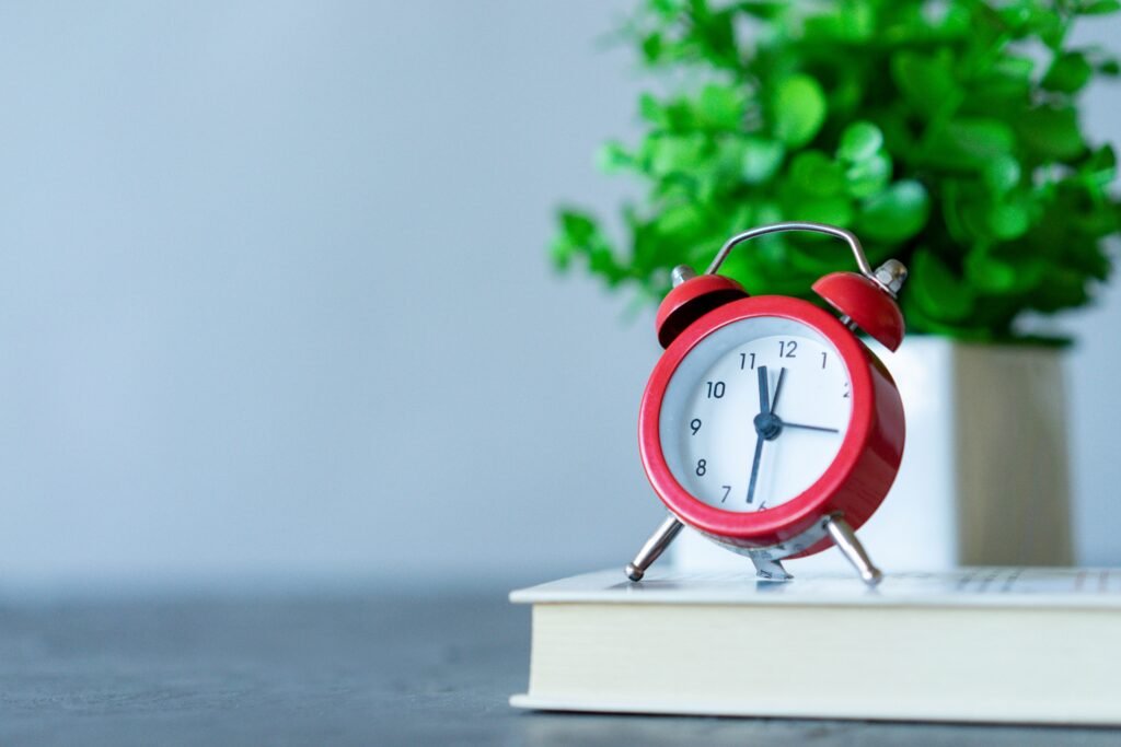 The "Lazy" Guide to Building a Morning Routine